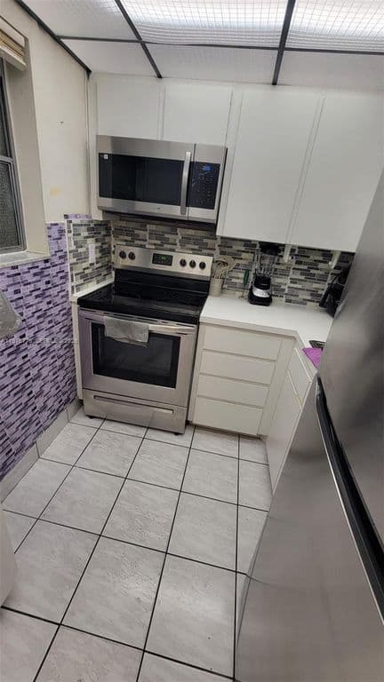 2+1 Condo — 6820 W Flagler St APT 207