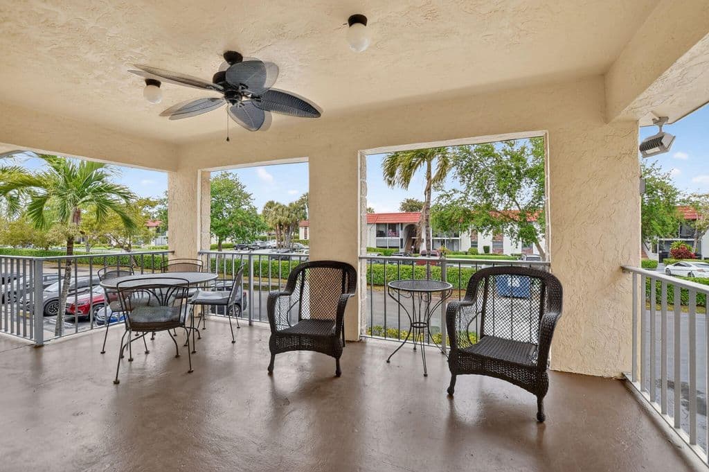 2-bedroom Condo — 9855 Sandalfoot Boulevard Apt 317