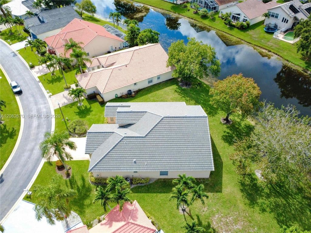 3+1 Müstakil ev — 2549 Egret Lake Dr