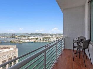 1-bedroom Condo — 335 S Biscayne Blvd Ph Uph02, Miami, 33131