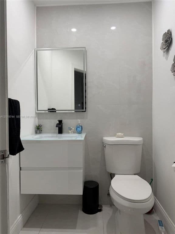 3-bedroom Single-Family Home — 1481 NW 104th Ave