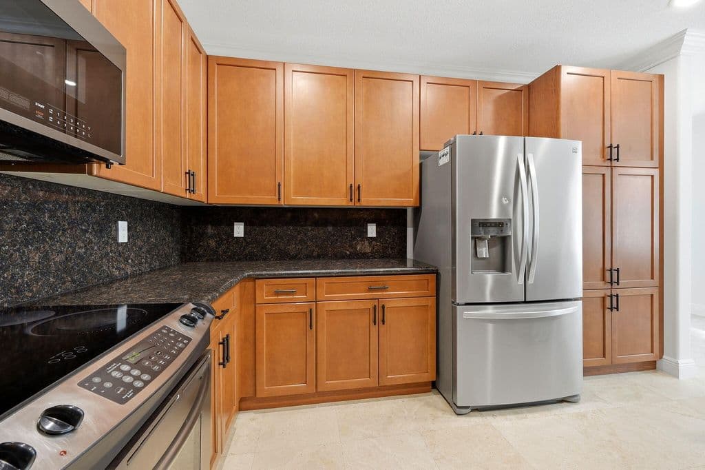 3-bedroom Property — 1812 NE 26th Avenue