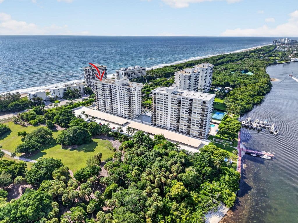 2+1 Condo — 2121 N Ocean Boulevard #1008E