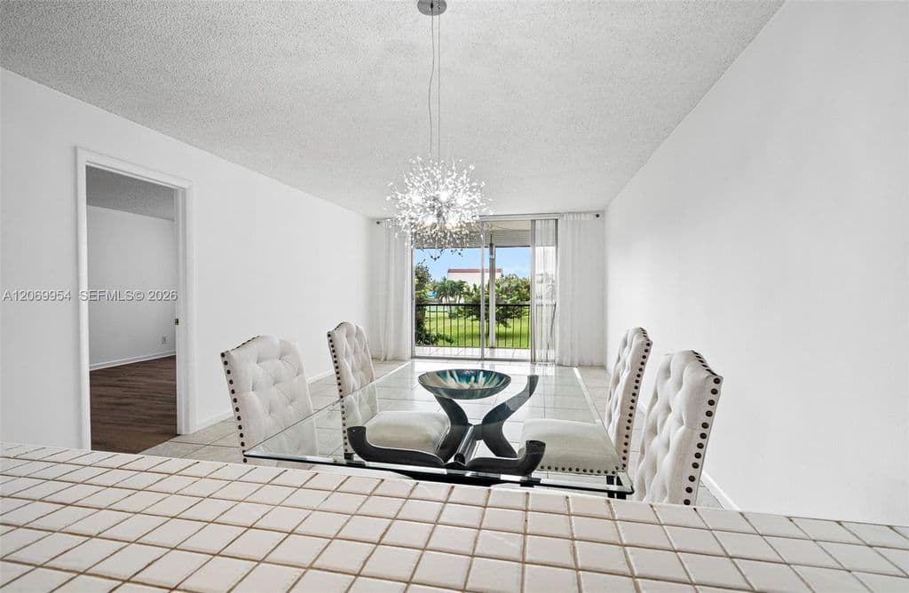 1+1 Condo — 8900 Washington Blvd APT 205