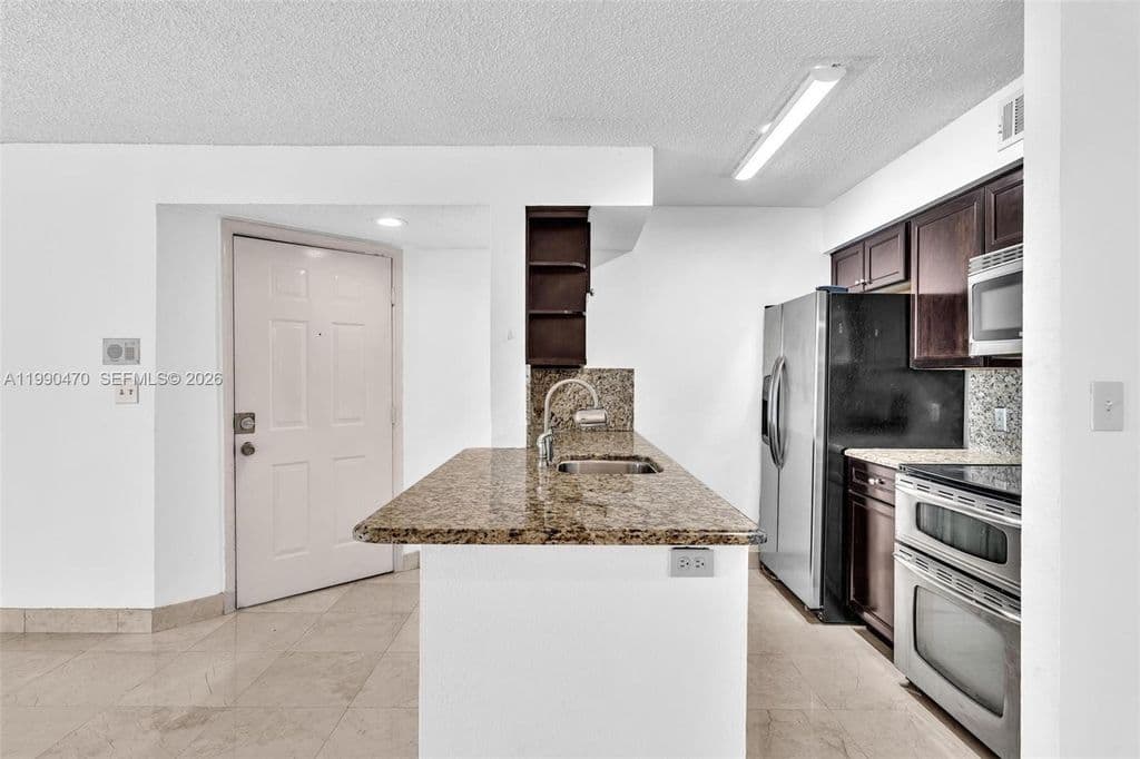 1-bedroom Condo — 2796 S University Dr APT 2104