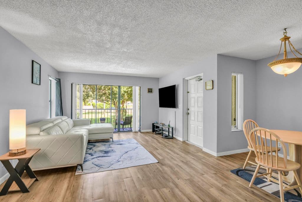 2-bedroom Condo — 3744 Savoy Lane #E2