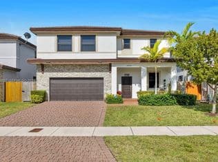 4-bedroom Single-Family Home — 24970 SW 108th Ave, Homestead, 33032