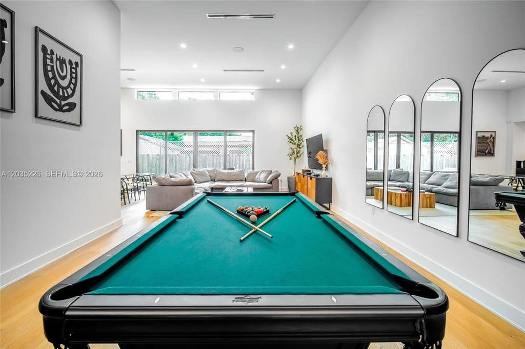 3-bedroom Single-Family Home — 243 NW 42nd St