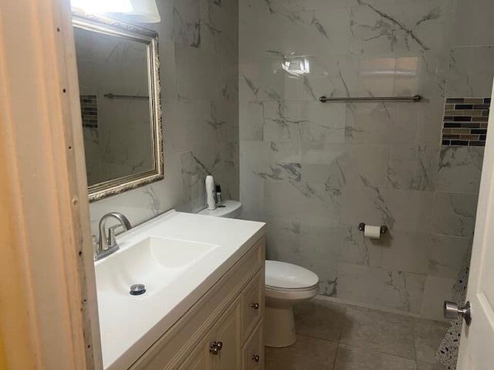 4+1 Müstakil ev — 143 W Tara Lakes Dr Drive W