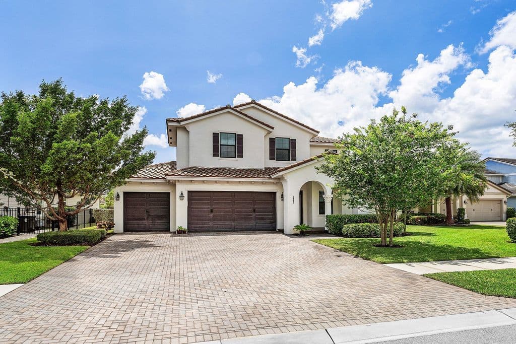 4-bedroom Single-Family Home — 1063 Ember Ridge Run