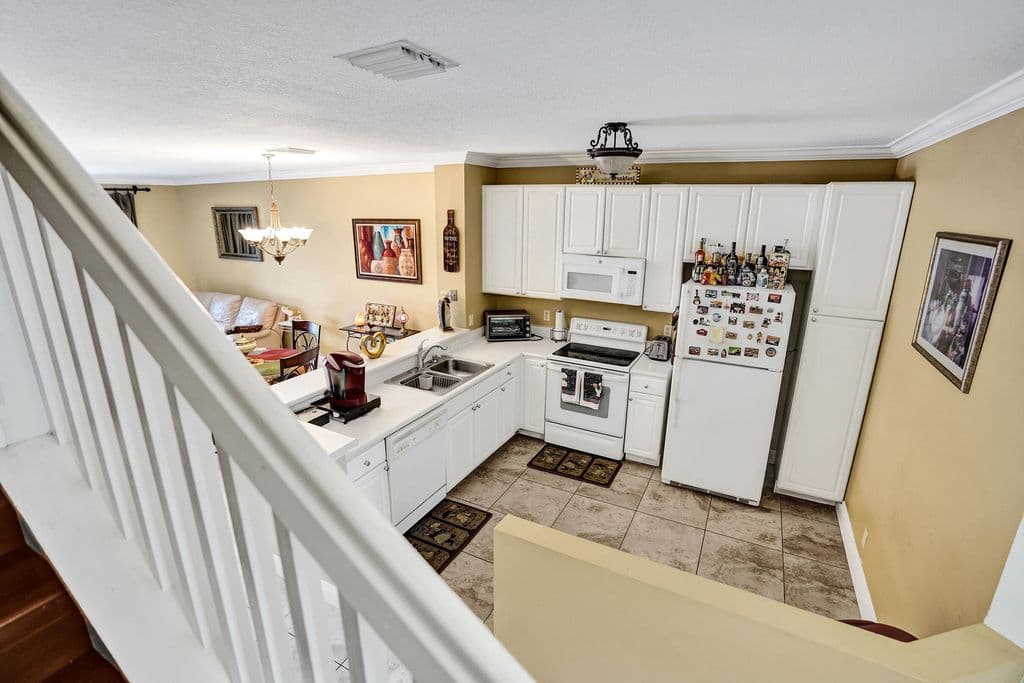 3+1 Mülk — 9664 Porta Leona Lane