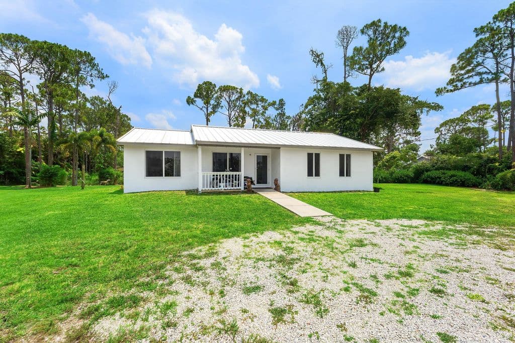 3+1 Müstakil ev — 12944 68th Street N