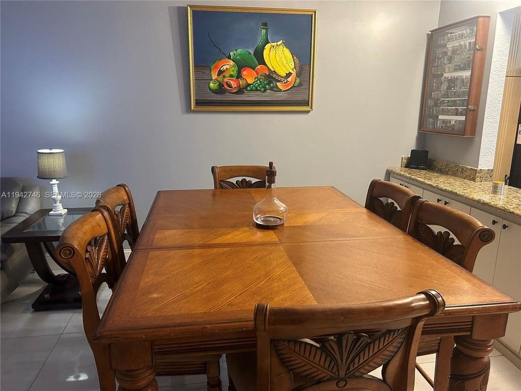 1-bedroom Condo — 8900 Washington Blvd APT 405A