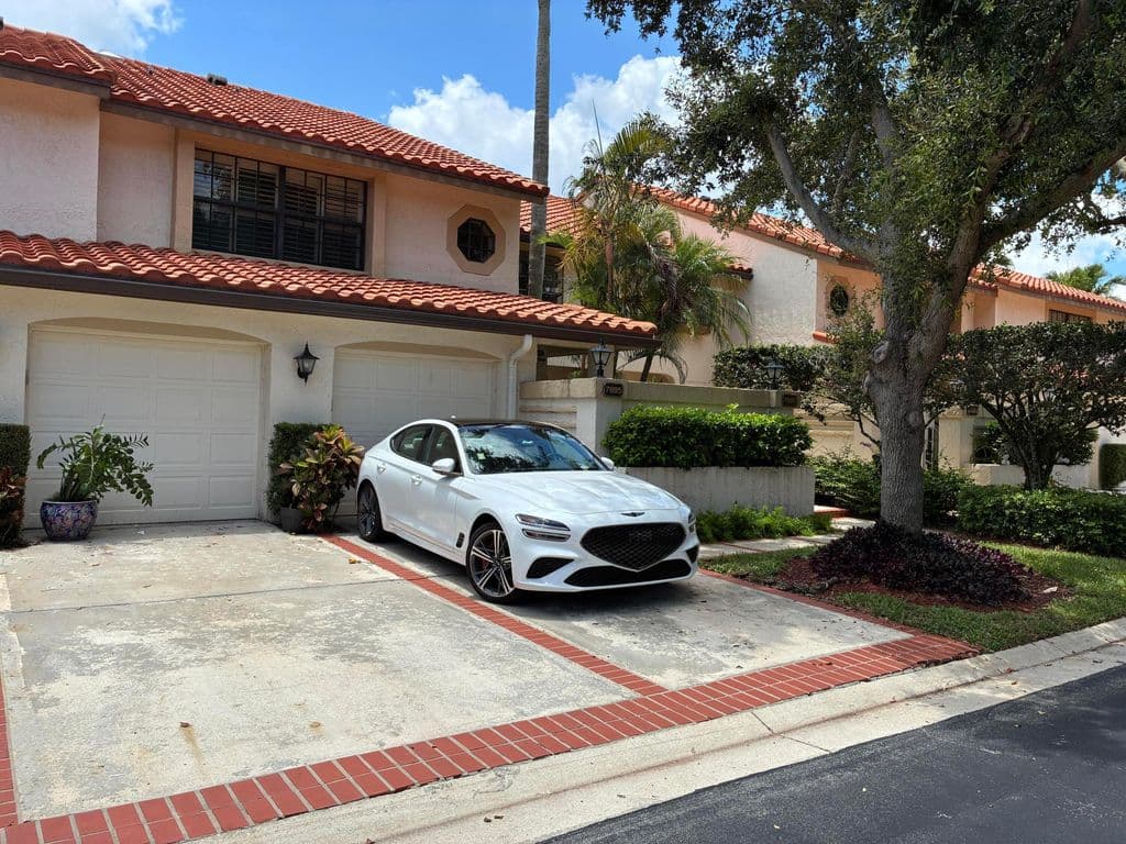 3-bedroom Property — 7895 La Mirada Drive