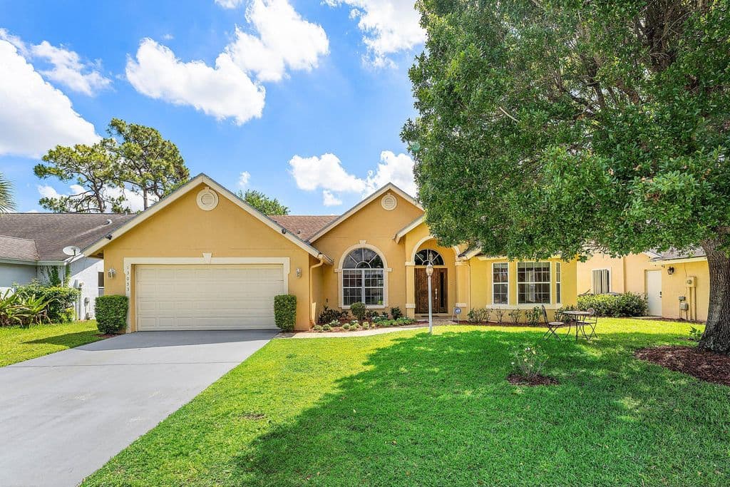 3+1 Müstakil ev — 13053 Meadowbreeze Drive