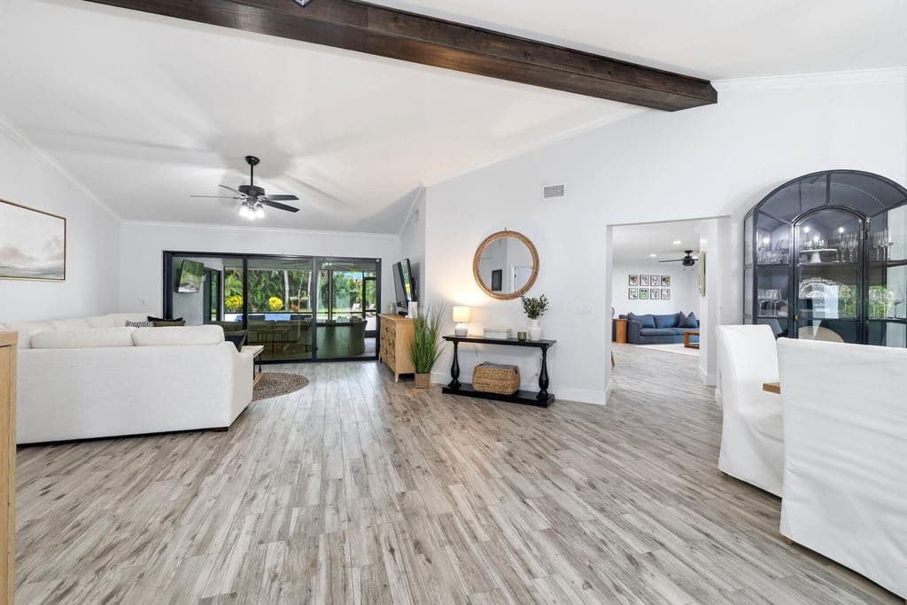 5+1 Müstakil ev — 15320 Softwood Court