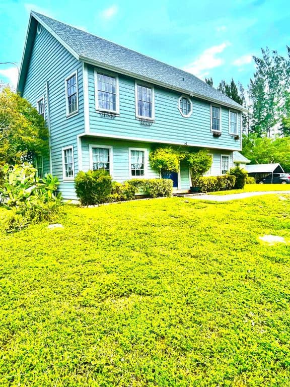 3+1 Müstakil ev — 16745 Calder Drive E