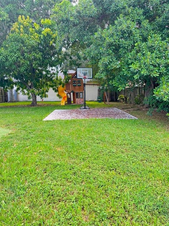 3-bedroom Single-Family Home — 12927 SW 251st St