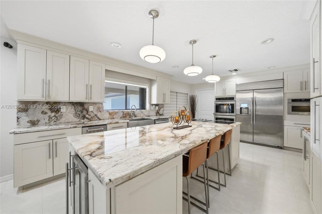 5+1 Müstakil ev — 15130 SW 164th Ter