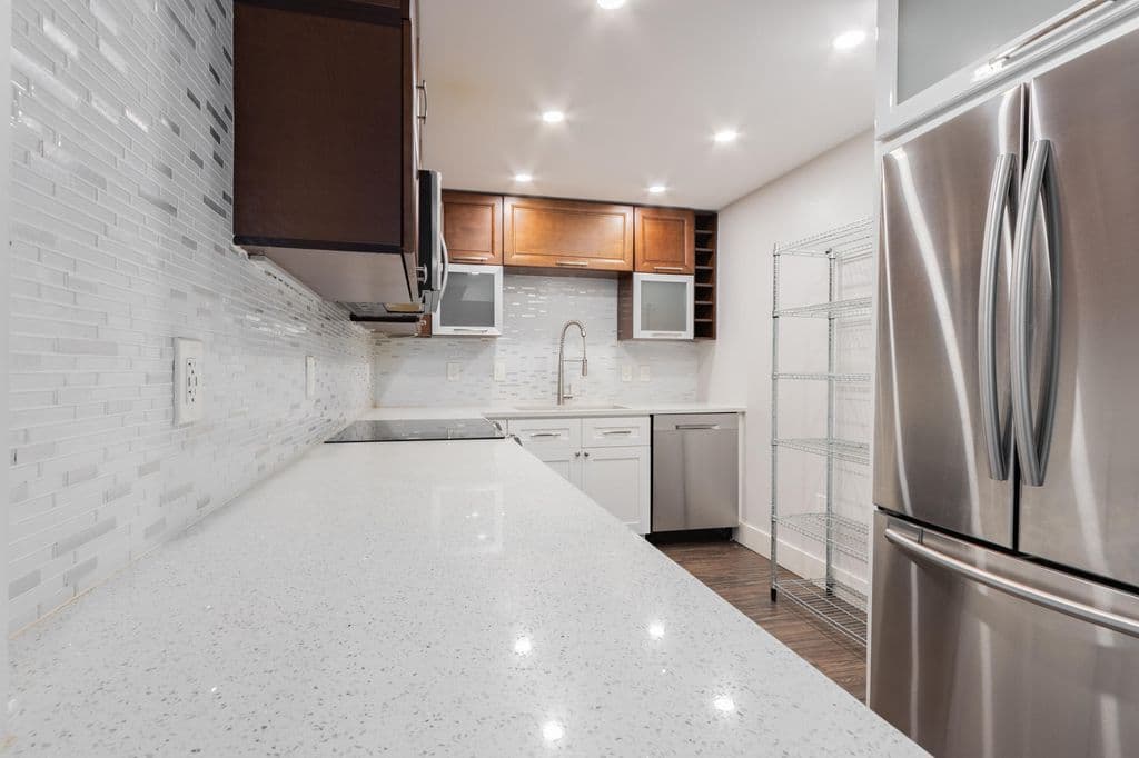 2+1 Condo — 7000 NW 17th Street #419