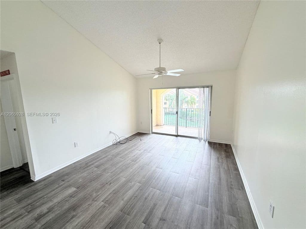 2+1 Condo — 1749 Village Blvd APT 304