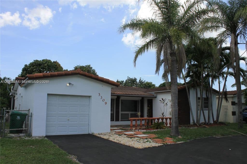 4+1 Müstakil ev — 3309 Acapulco Dr