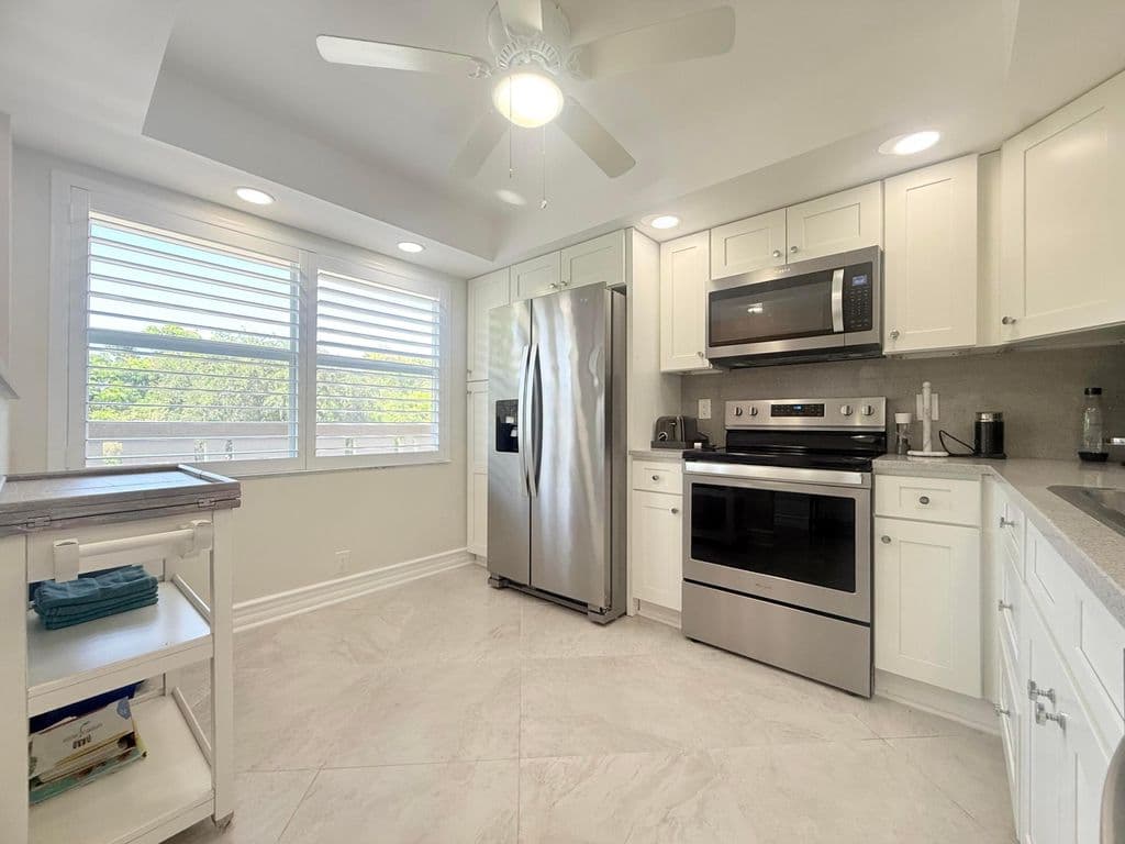 2-bedroom Condo — 2301 Lucaya Lane #D3