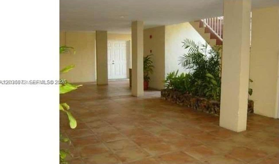 1+1 Condo — 7900 Tatum Waterway Dr APT 502