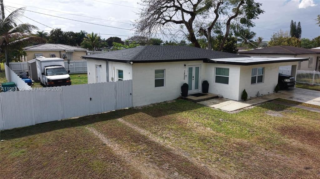 3+1 Müstakil ev — 14580 Harrison St