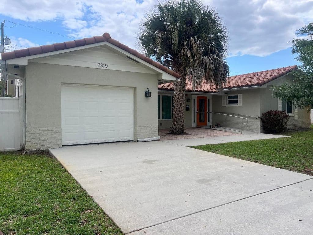 4-bedroom Single-Family Home — 7819 NW 40th Street