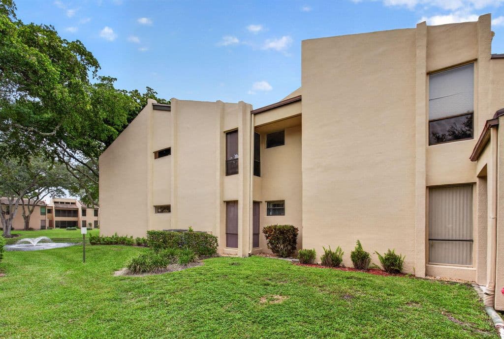 3+1 Condo — 6421 PUMPKIN SEED Circle #217