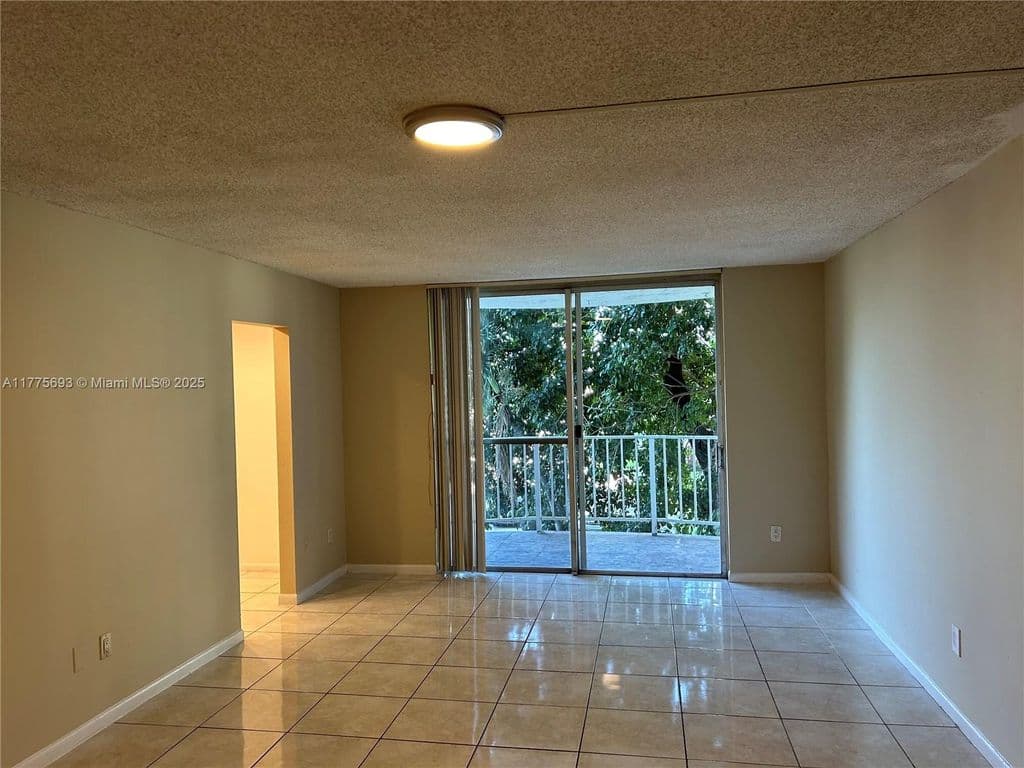 2-bedroom Condo — 484 NW 165th Street Rd APT A316