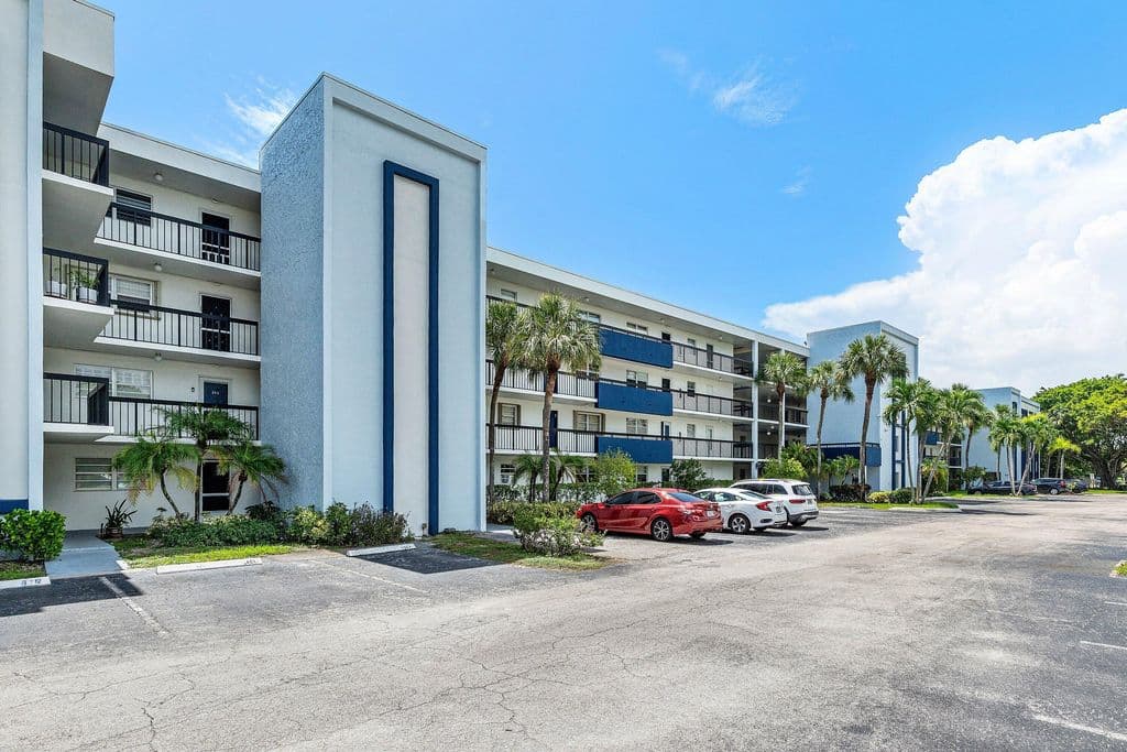 3-bedroom Condo — 6000 NW 2nd Avenue #339