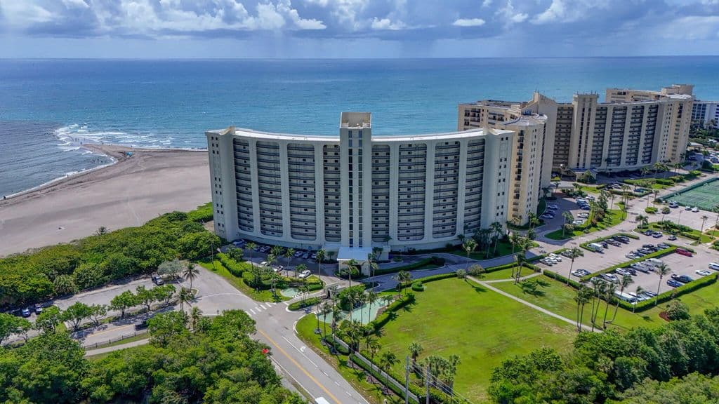 2-bedroom Condo — 400 Ocean Trail Way #408