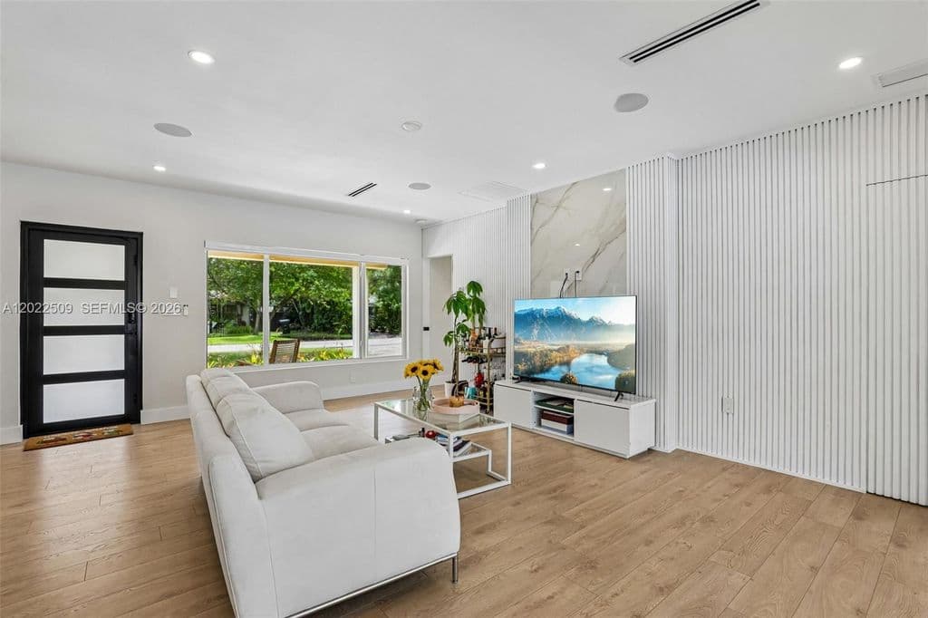 4+1 Müstakil ev — 5620 SW 63rd Ct