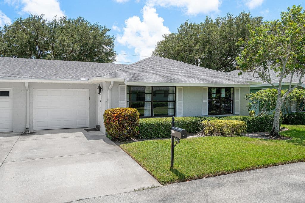 2-bedroom Condo — 9945 PAPAYA TREE Trail #B