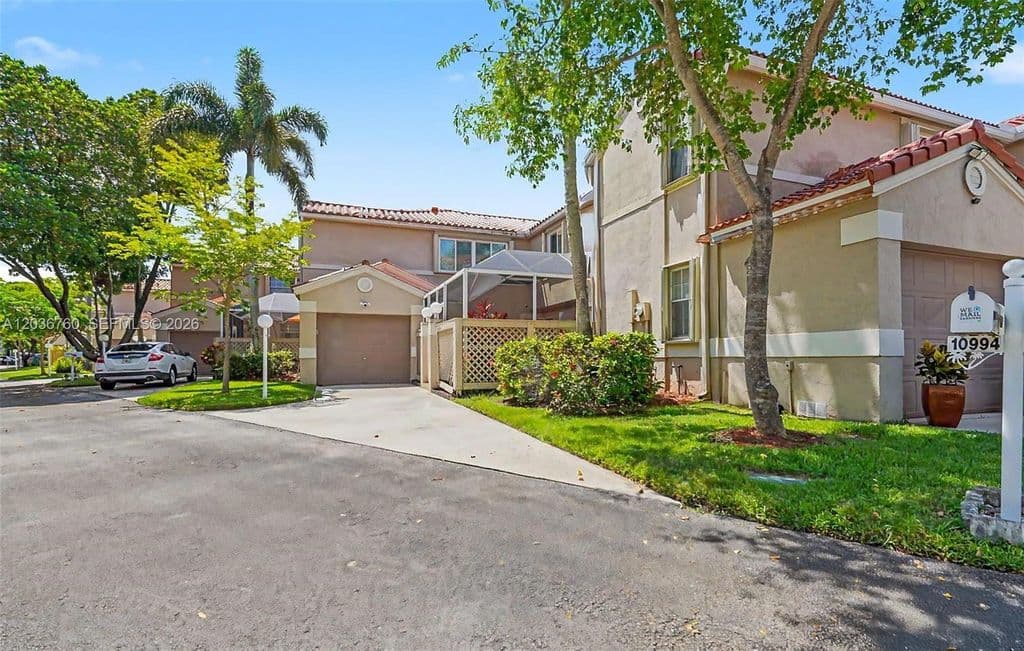 3-bedroom Property — 10994 Neptune Dr