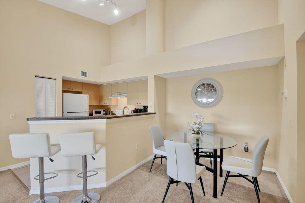 2+1 Condo — 4180 San Marino Boulevard #304