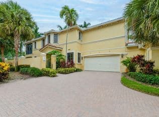 3+1 Townhouse — 1695 Passion Vine Cir #22-1, Fort Lauderdale, 33326
