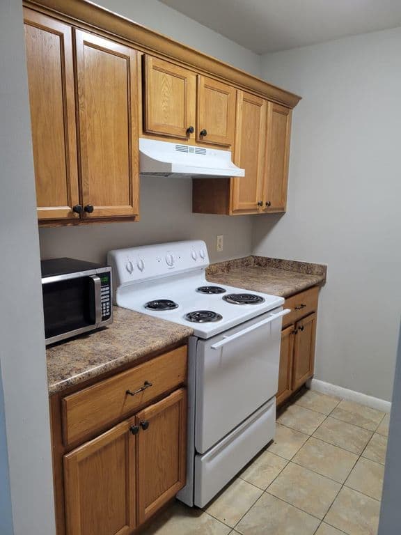 1+1 Condo — 2303 S Federal Highway #19