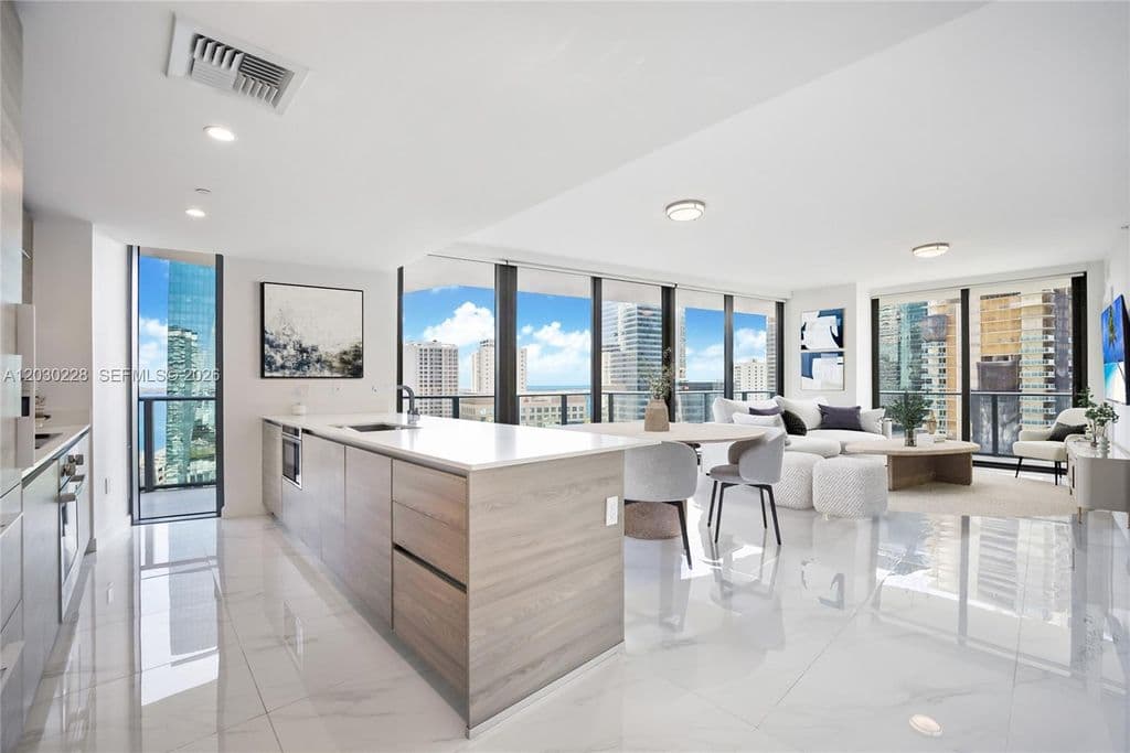 3-bedroom Condo — 1300 S Miami Ave Unit 1705