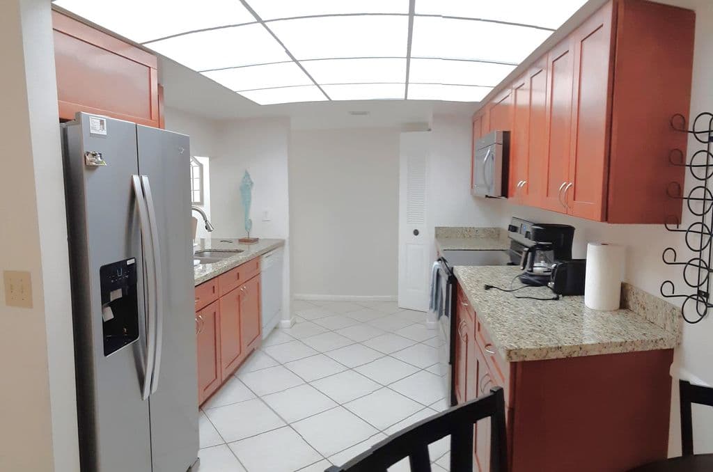 2-bedroom Condo — 750 Egret Circle #6404