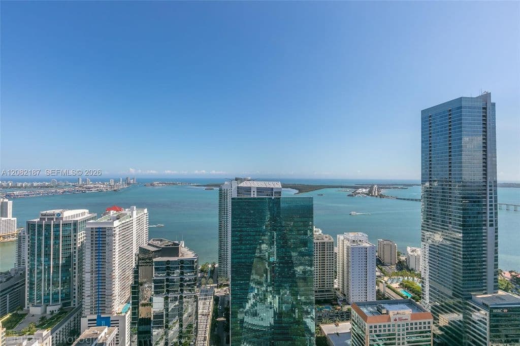 3+1 Condo — 1300 S Miami Ave #Penthouse 5101