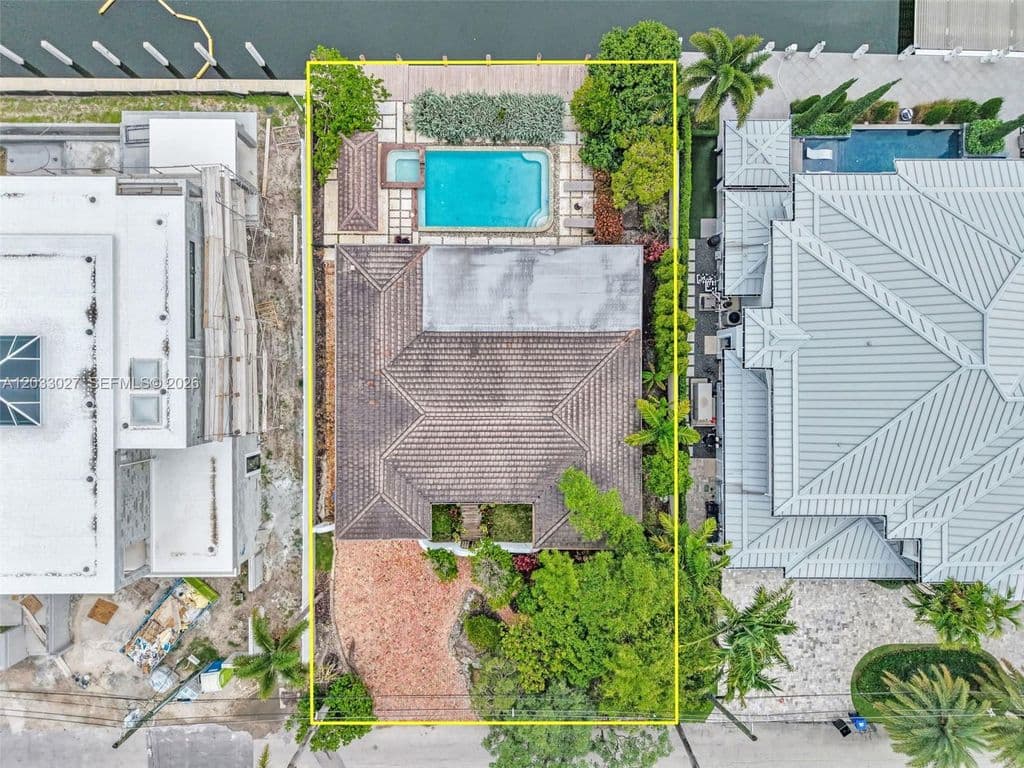 3+1 Müstakil ev — 2311 Delmar Pl