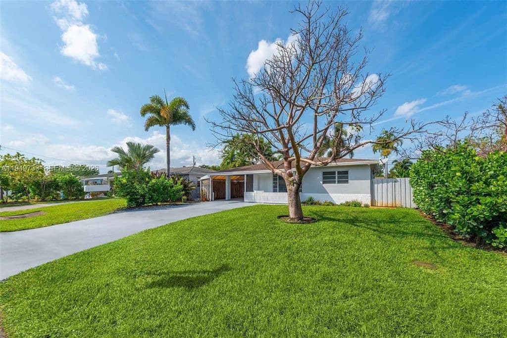 2-bedroom Single-Family Home — 81 NE 47th St