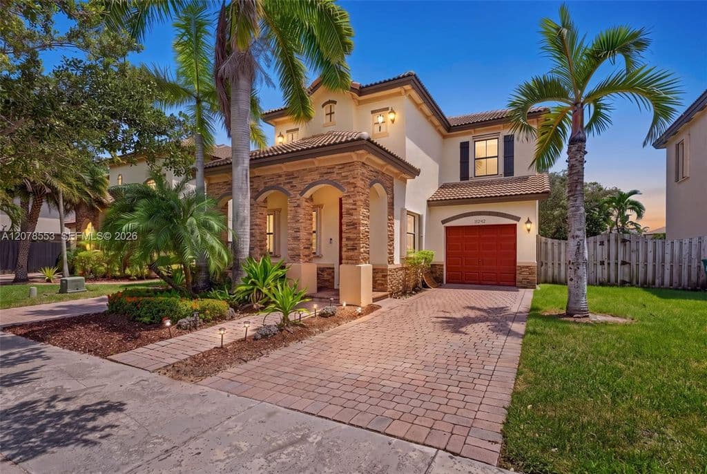 4-bedroom Single-Family Home — 11242 SW 242nd St