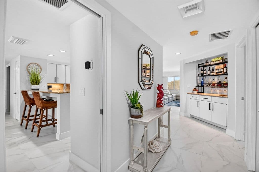 3+1 Condo — 1149 Marine Way E #G3L