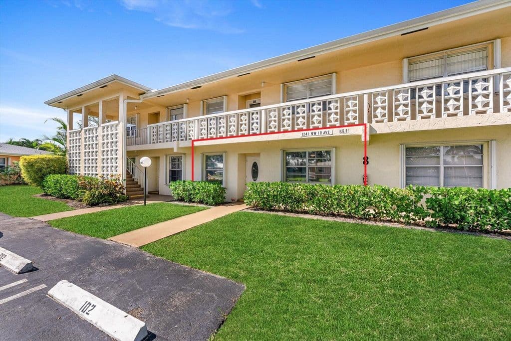 2+1 Condo — 1241 NW 18TH Avenue #102
