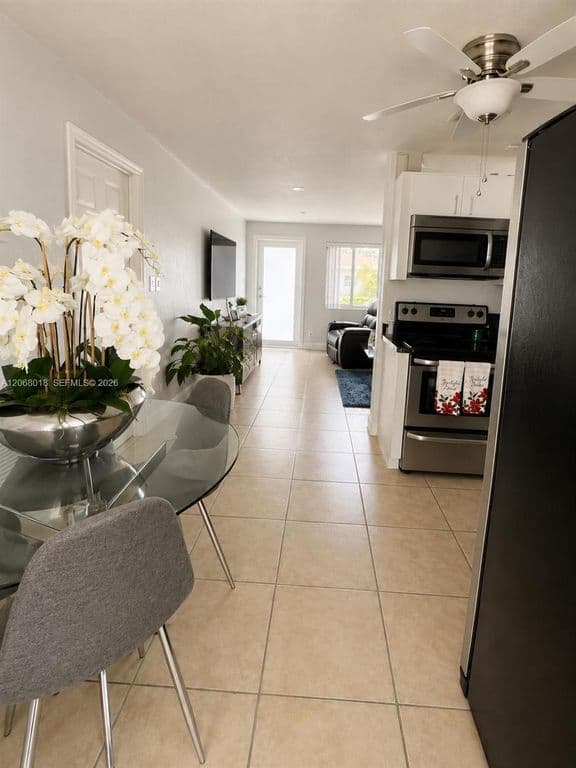 3-bedroom Single-Family Home — 4910 SW 16th St