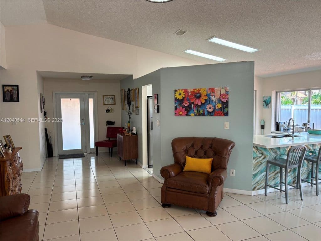 3+1 Müstakil ev — 18713 NW 78th Ct